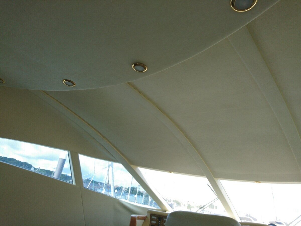 Headlining upholstery by 1st Class Covers